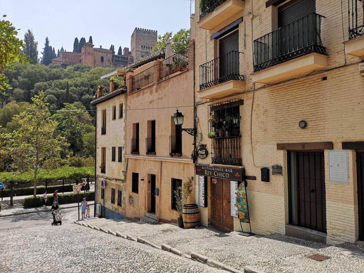 Piso Para Cuatro A Los Pies De La Alhambra Granada Exteriér fotografie
